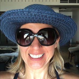 Meet your Posher, Kristin